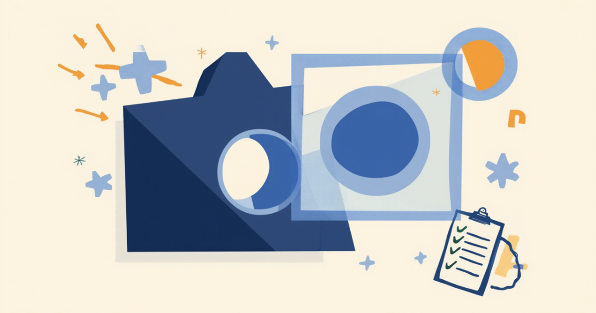 カメラと写真フレーム、チェックリストを並べた写真つき口コミのイラスト